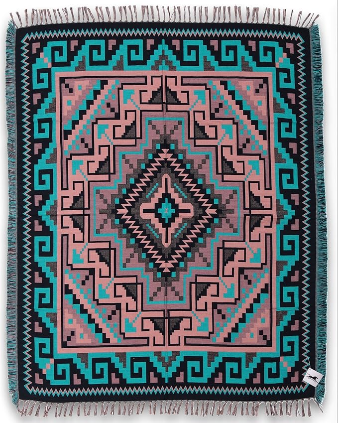 El Paso Designs Beautiful Ultra Soft Throw Blankets in