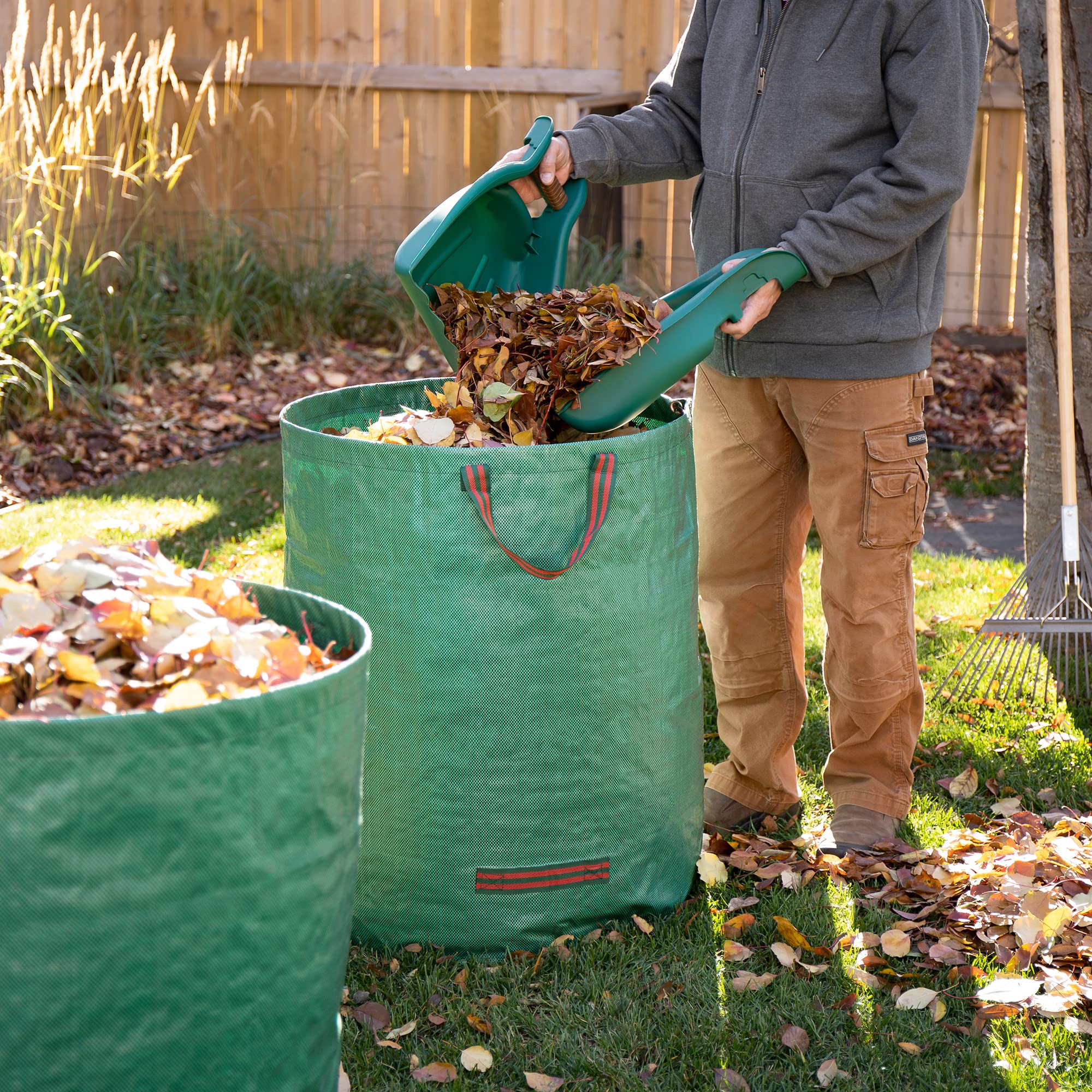 Leaf Scoops and Claws