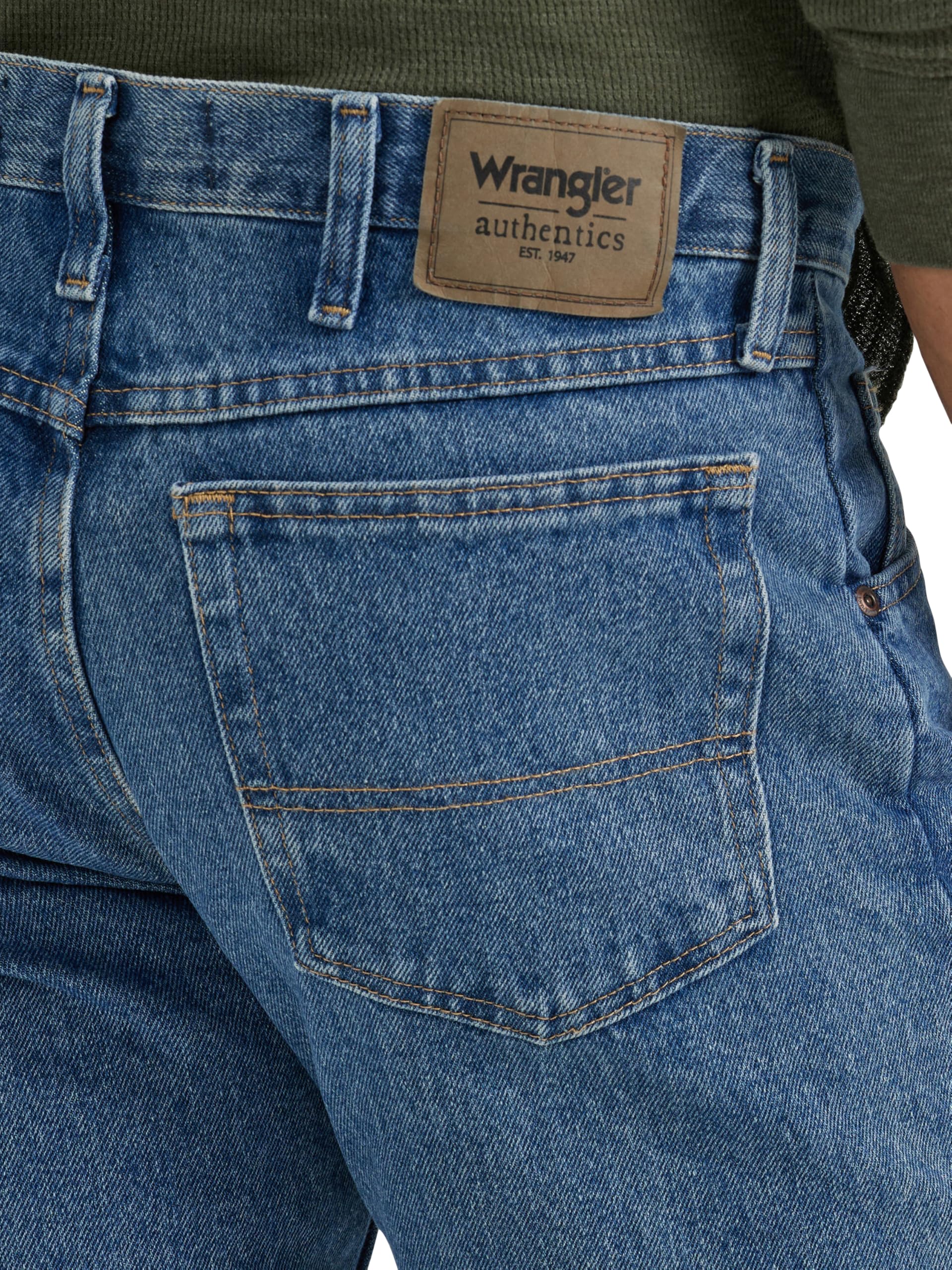 Wrangler Authentics Herren Classic Regular Jeans, Stonewash MID, 38W / 30L 5