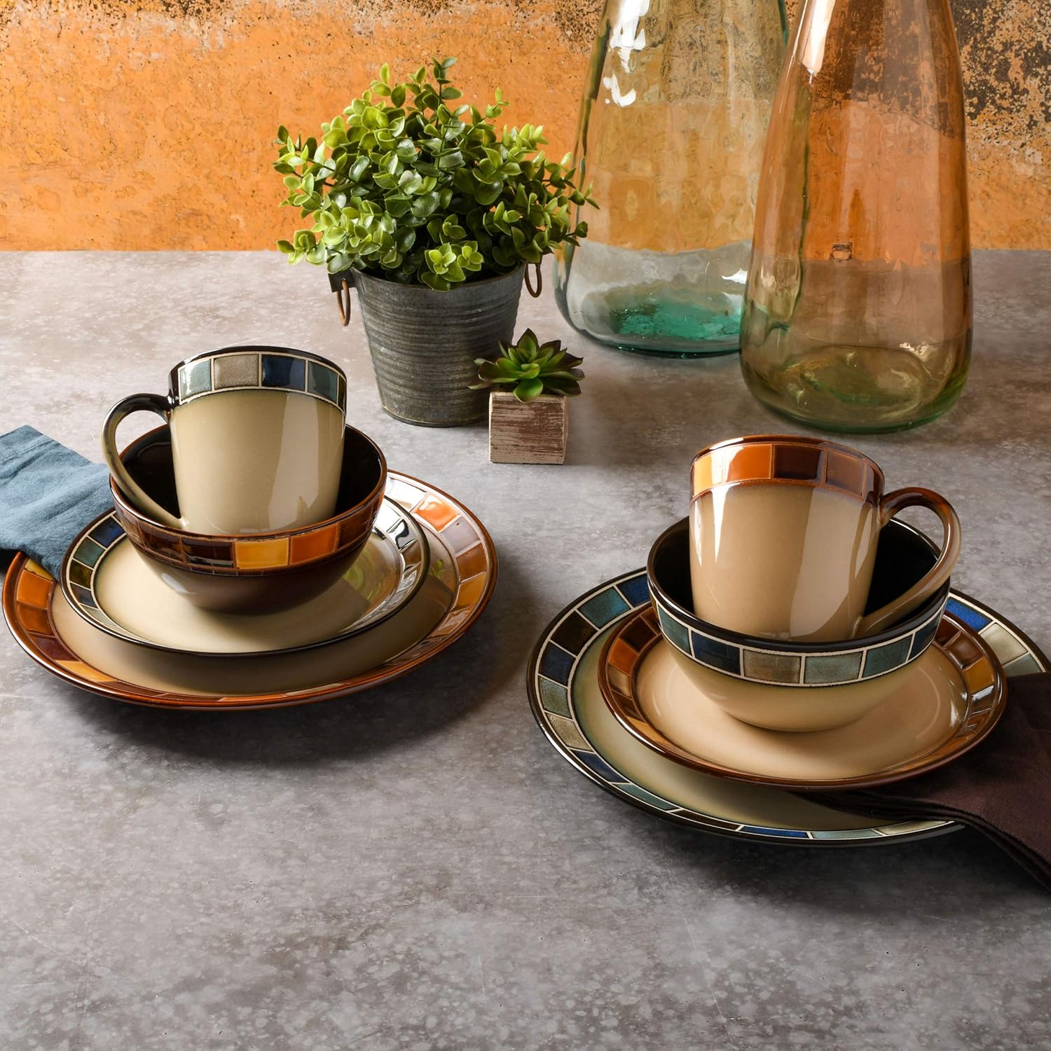  | Gibson Elite 114339.16R Casa Azul 16 Piece Reactive Glaze Dinnerware Set, Cream and Blue: Dinnerware Sets