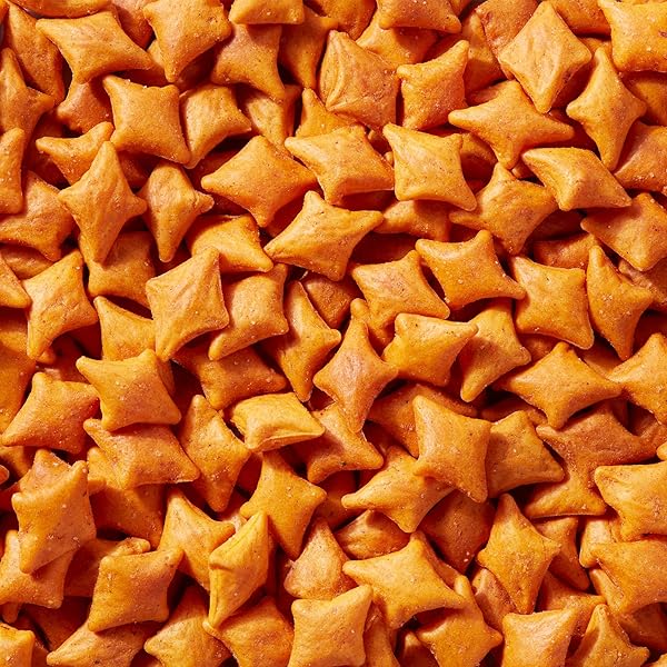SIMPLE MILLS POP MMMS CHEDDAR BAKED SNACK PACK CRACKERS, HEALTHY SNACKS FOR KIDS, INDIVIDUAL PACKS, GLUTEN FREE, 8 CT (PACK OF 1)