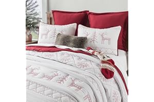 WDCOZY Red Christmas Oversized California King Size Quilt Bedding Sets with Pillow Shams, Cal King Soft Lightweight Bedspread Coverlet, 3 Pieces, 118x106 inches