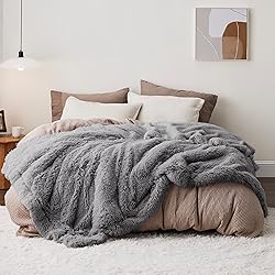 Bedsure Light Grey Fuzzy Faux Fur Blanket