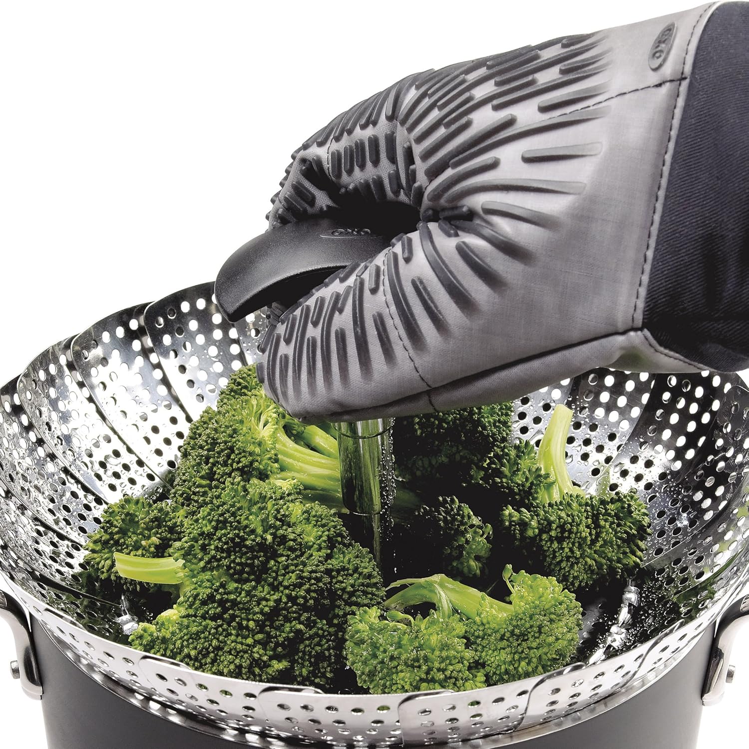 OXO Stainless Steel Good Grips Steamer with Extendable Handle, 7": Vegetable Steamer: Home & Kitchen