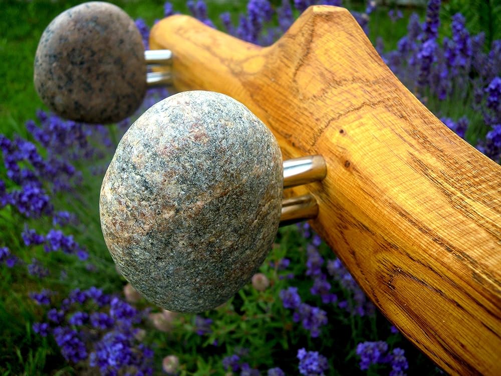 Rack with natural Beach STONES hooks. Stone towel hook