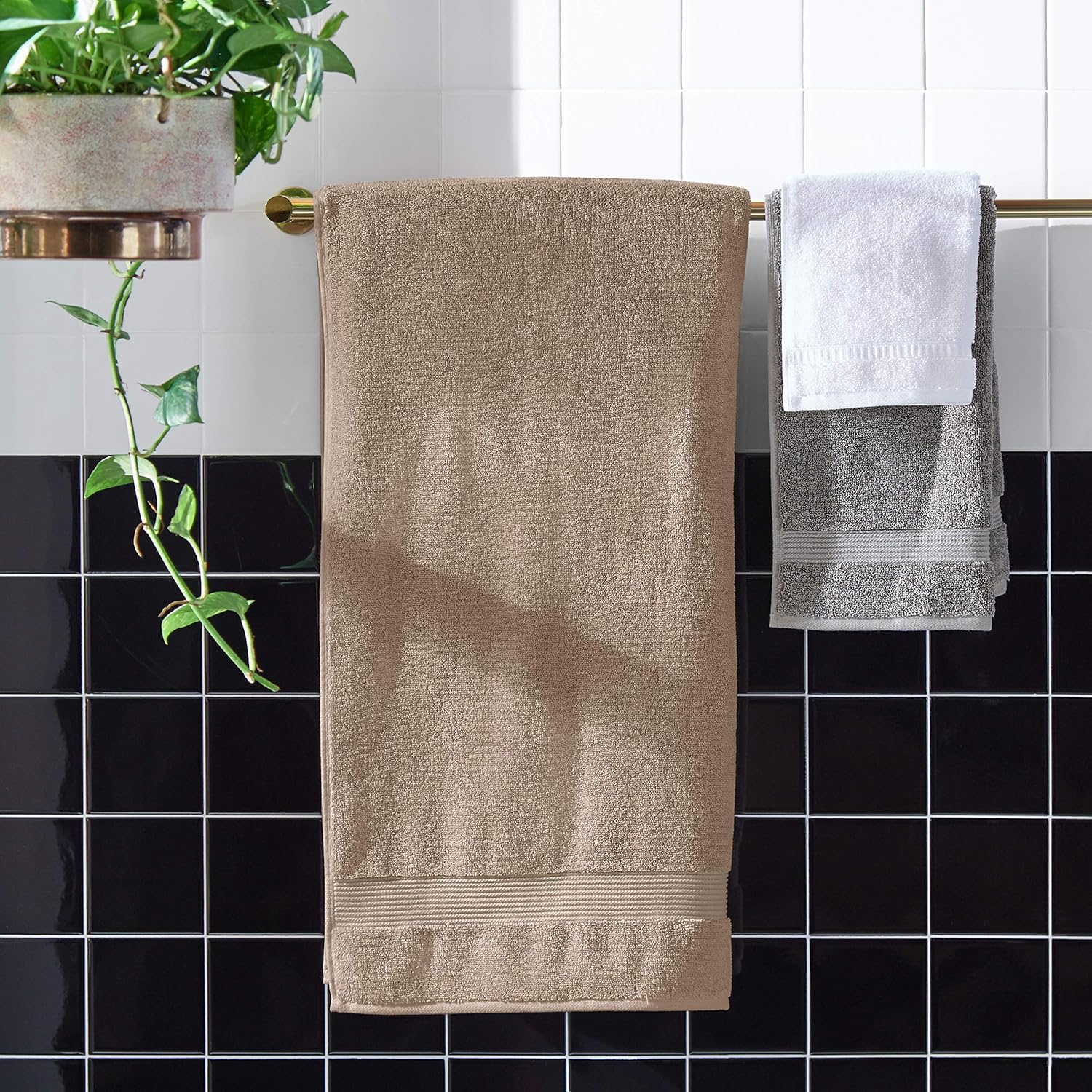  Brand – Rivet Classic Supima Cotton Hand Bathroom Towels, Set of 2, Peach Pink: Home & Kitchen