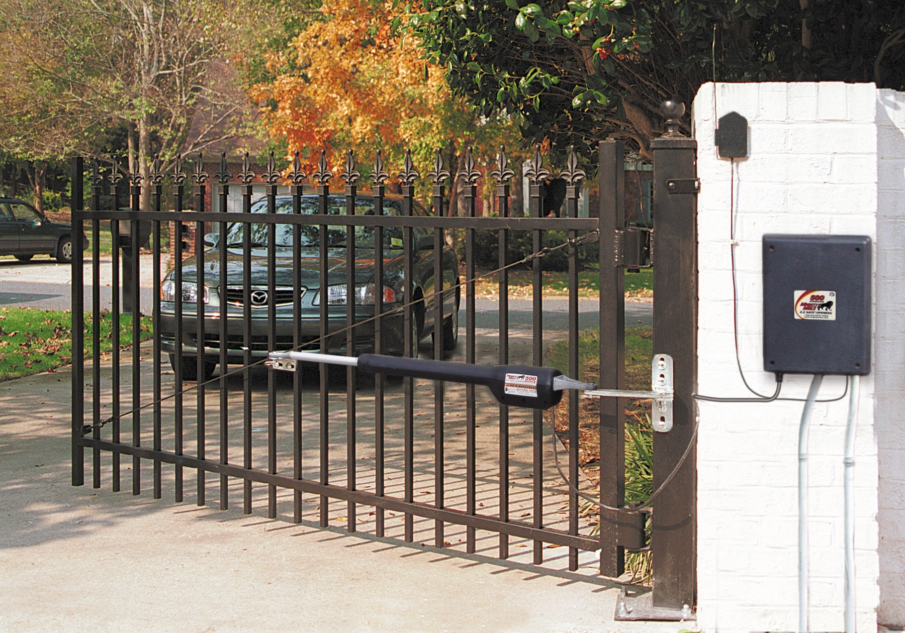 Mighty Mule Push to Open Gate Bracket (FM148) for Mighty Mule Automatic Gate Openers,Silver