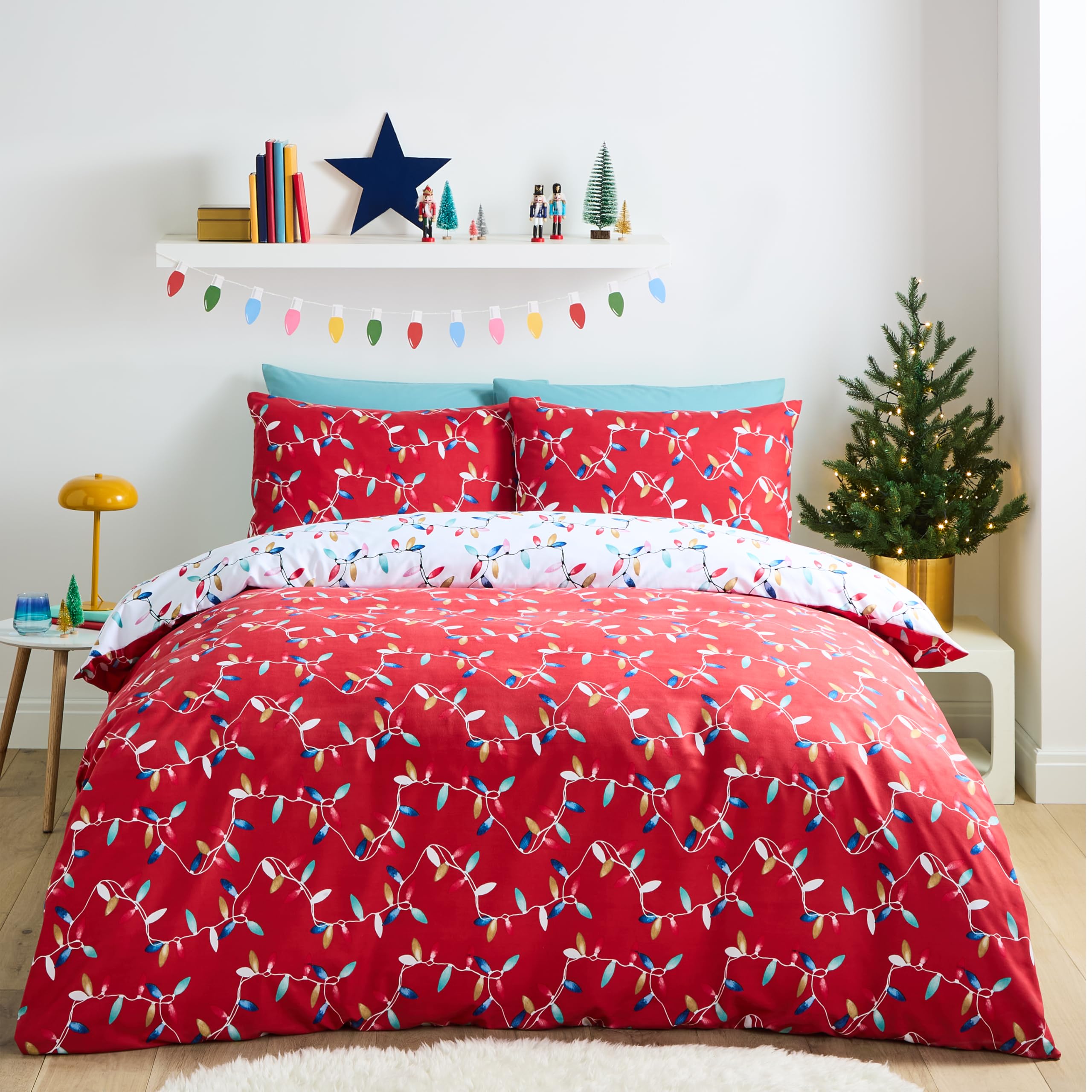 Catherine Lansfield Christmas Lights Soft Microfibre Reversible King Duvet Cover Set with Pillowcases Red