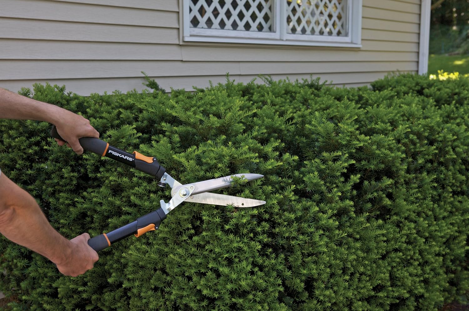 Fiskars 91696935J 25-33 Inch Power-Lever Extendable Hedge Shear (9169),8.5": Industrial & Scientific
