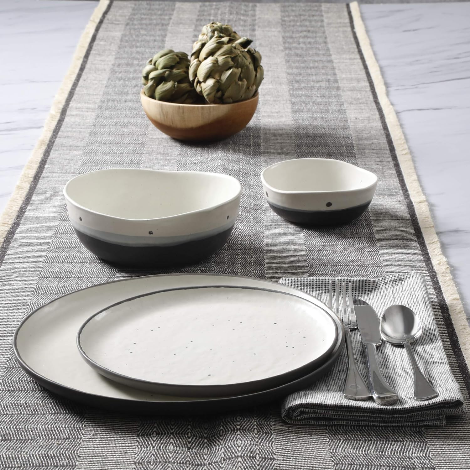  | Gibson Elite Rhinebeck 16 Piece Double Bowl Dinnerware Set, White/Black: Dinnerware Sets