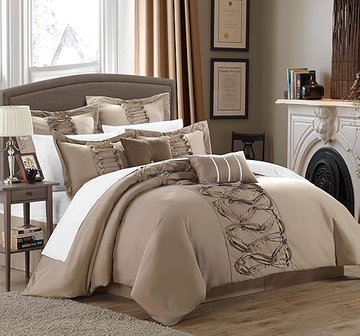 Amazon Com Chic Home 8 Piece Ruth Ruffled Comforter Set Queen