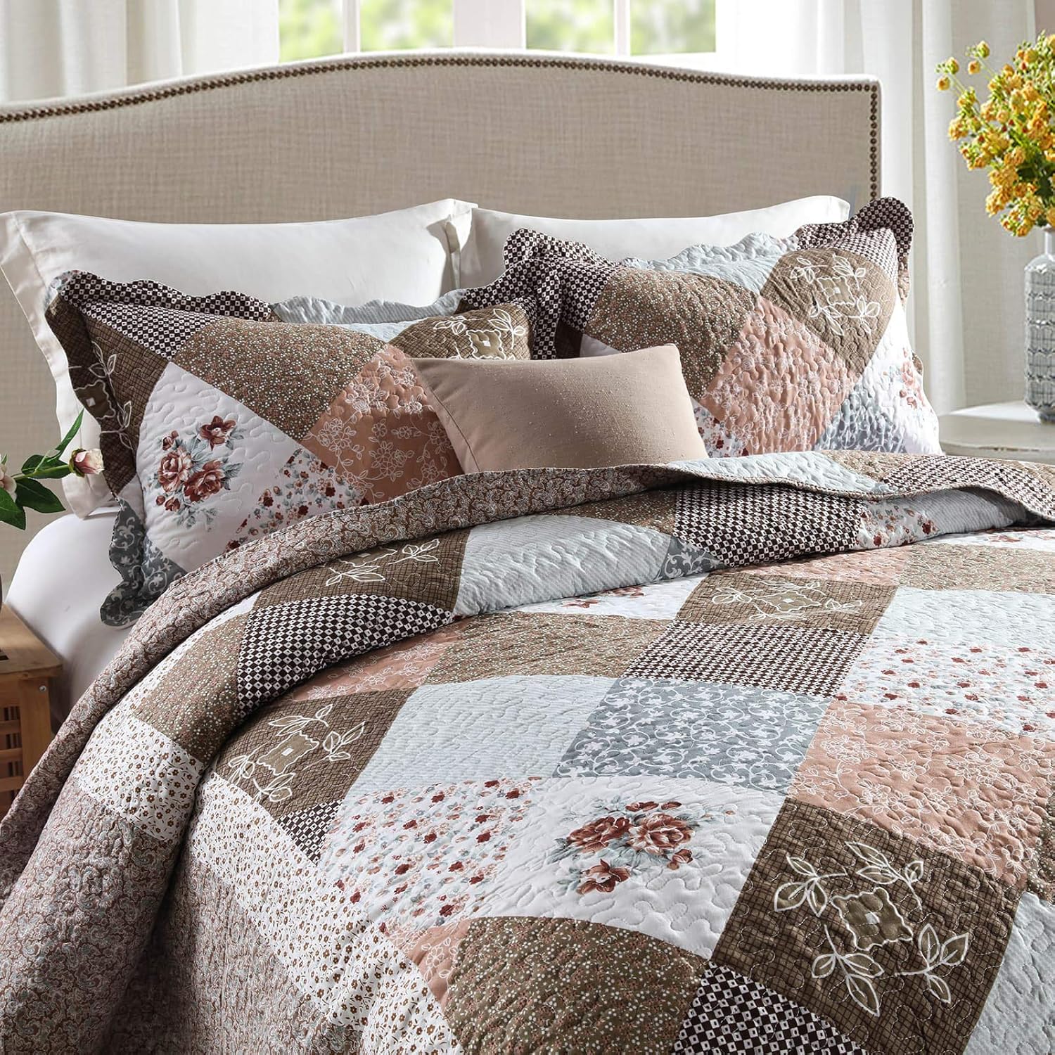 Y-PLWOMEN Patchwork Plaid Farmhouse Quilt Sets - Reversible Soft Modern Chic Floral Lightweight Bedspreads/Coverlet Bedding King Size 3 Piece: Kitchen & Dining