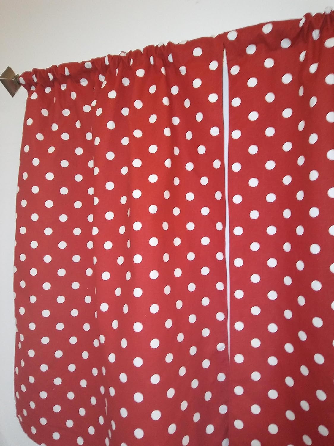 Amazon Com 24 Red And White Polka Dots Curtain 2 Panels Tiers