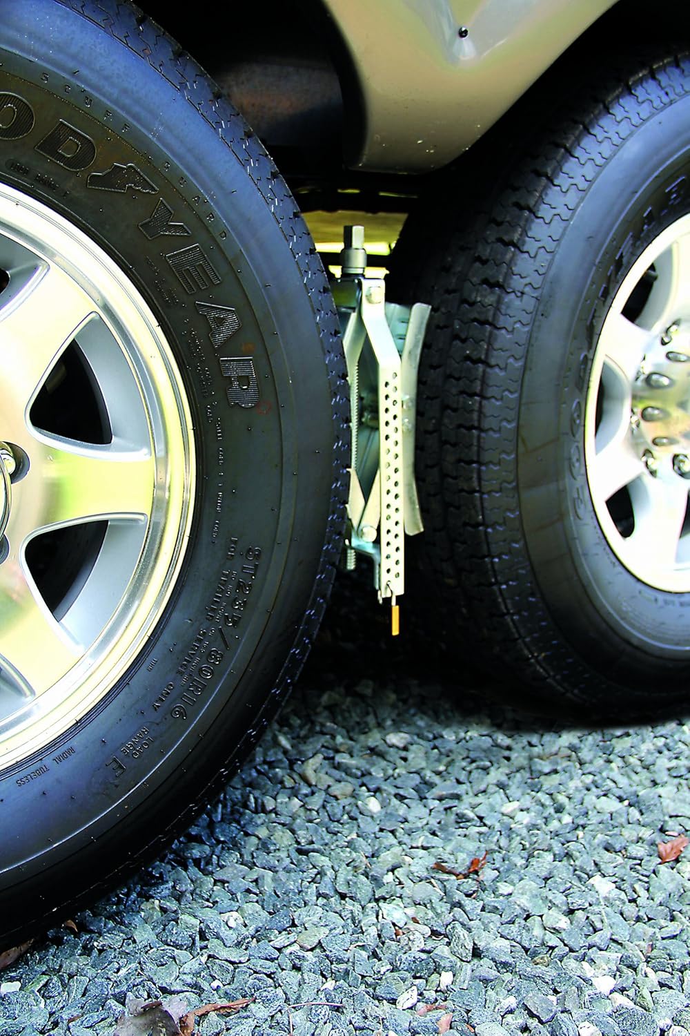 EAZ LIFT Heavy Duty Wheel Stop with Ratchet Wrench- Stabilizes Your Truck by Securing Tandem Tires to Prevent Movement Spaced 3-10" Apart- Large (44662): Automotive