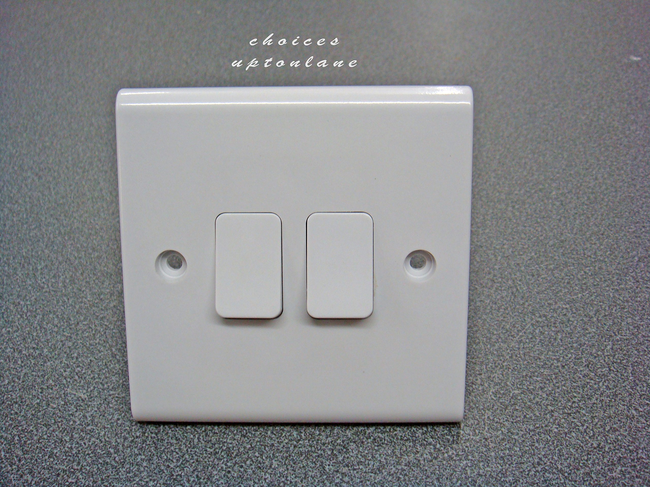 Deta S1204 Twin Light Switch 2 Gang 10 Amp SP 2 Way