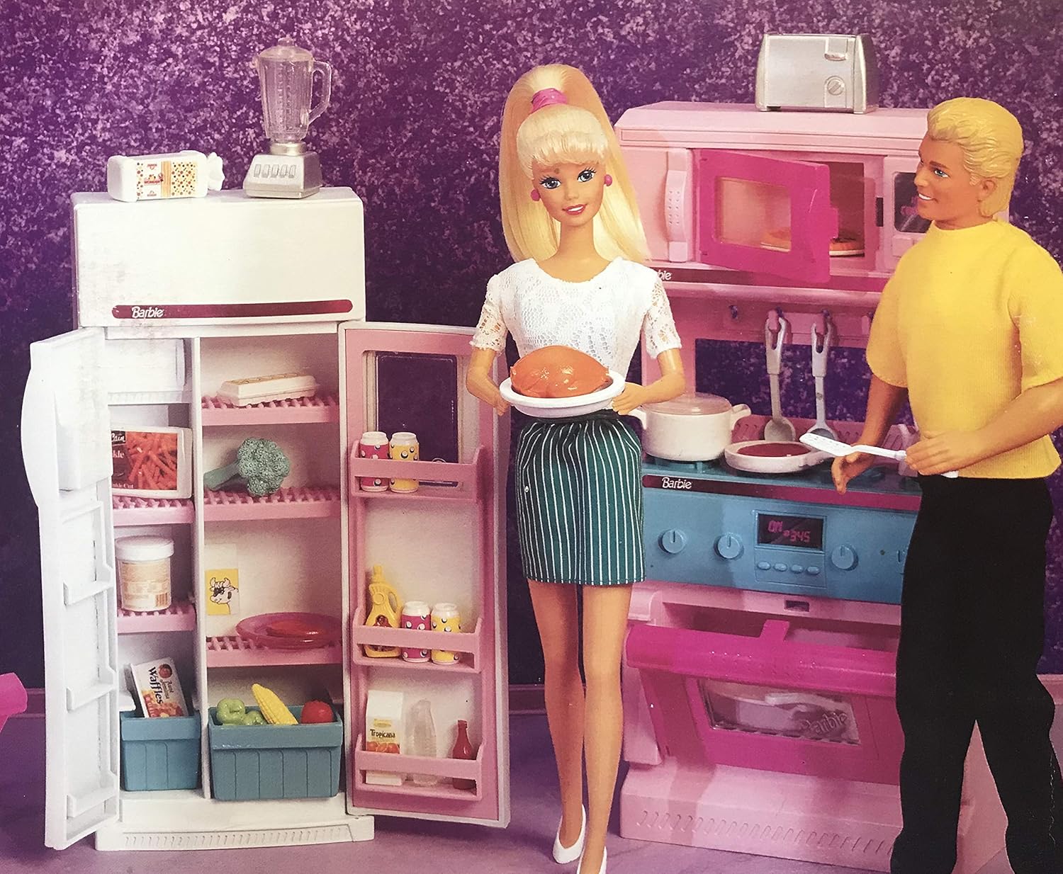 barbie so much to do kitchen