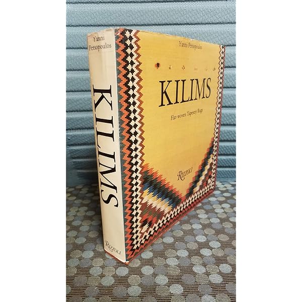 Kilim: The Complete Guide, History, Pattern, Technique