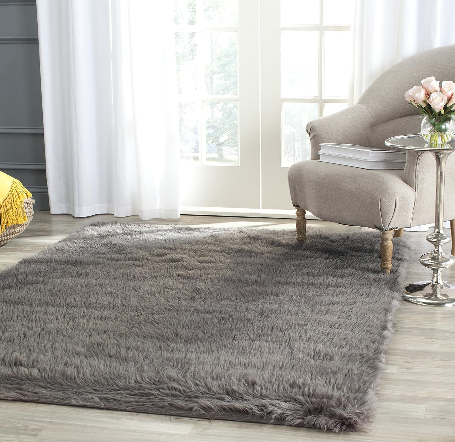 Amazon Safavieh Faux Silky Sheepskin FSS235A Ivory Area Shag