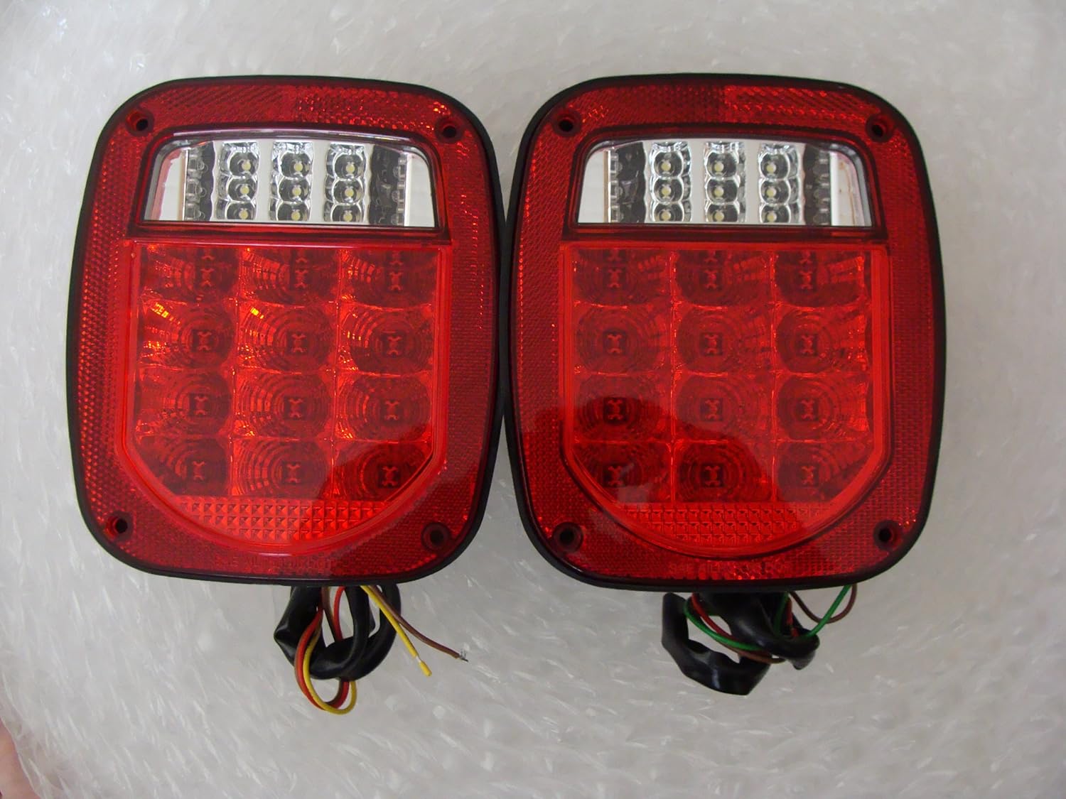 Jeep TJ CJ YJ Replacement Tail Lights RED LENS w/Bright Red LED's