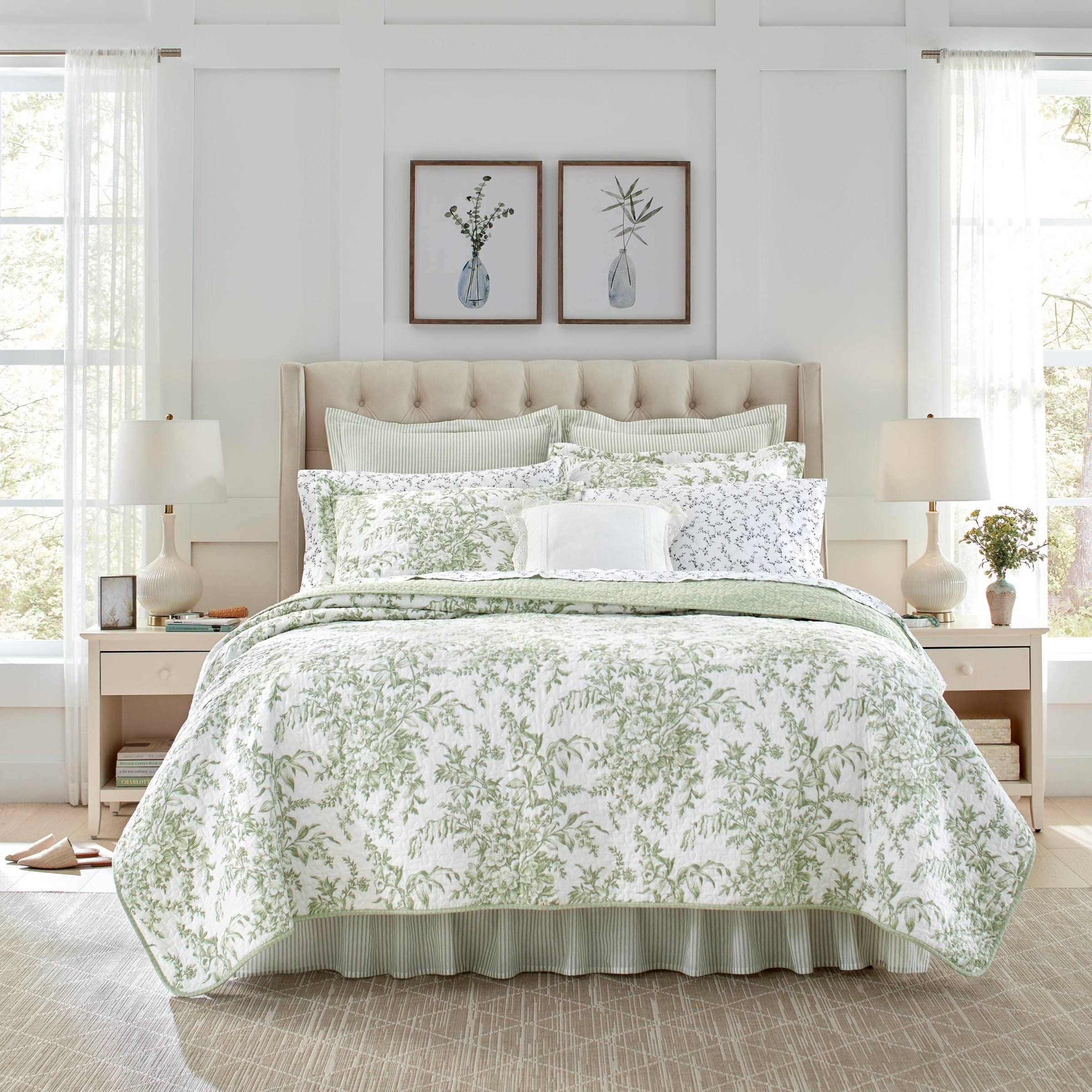 Photo 1 of Laura Ashley - Queen Quilt Set, Reversible Cotton Bedding with Matching Shams, Lightweight Home Decor for All Seasons (Bedford Green/Off-White, Queen)