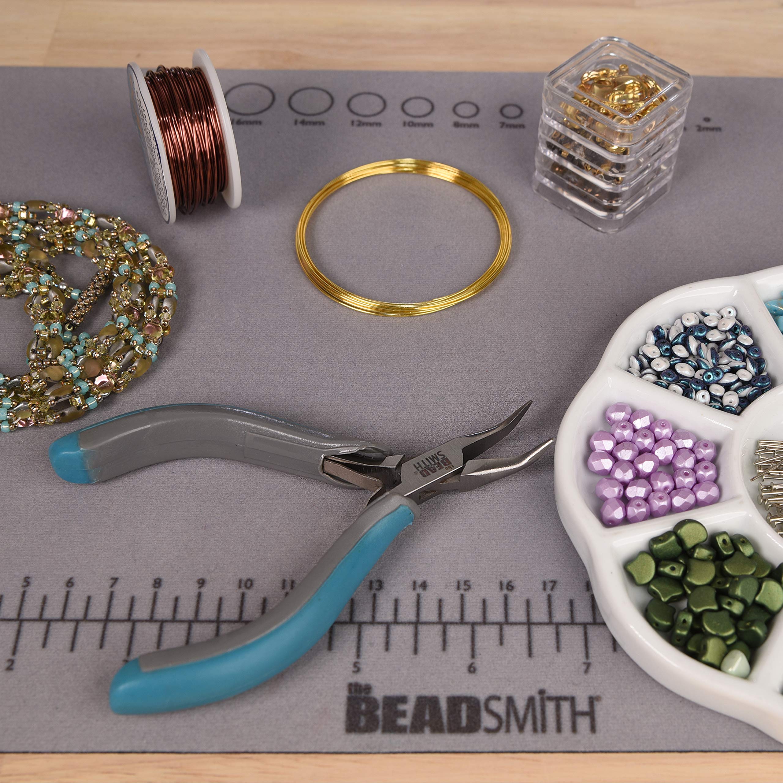 The Beadsmith Simply Modern Bent Chain Nose Pliers, 4.5 inches (114mm) with Polished Steel Head, PVC Grip Handles and Double-Leaf Springs, Tool for Jewelry Making