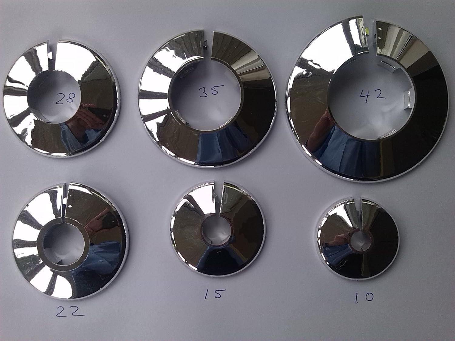 PIPE COLLAR COVER CHROME 22MM X 1 Amazon.co.uk Kitchen & Home