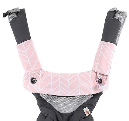 breastfeed in ergobaby