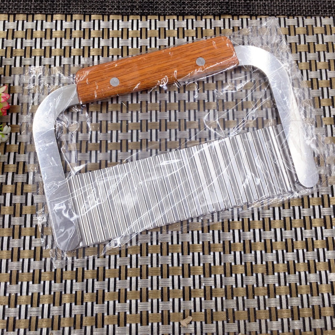 Wavy Crinkle Cutting Tool Vegetable French Fry Slicer Stainless Steel Blade Wooden Handle Serrator Salad Chopping Knife,Set of 2