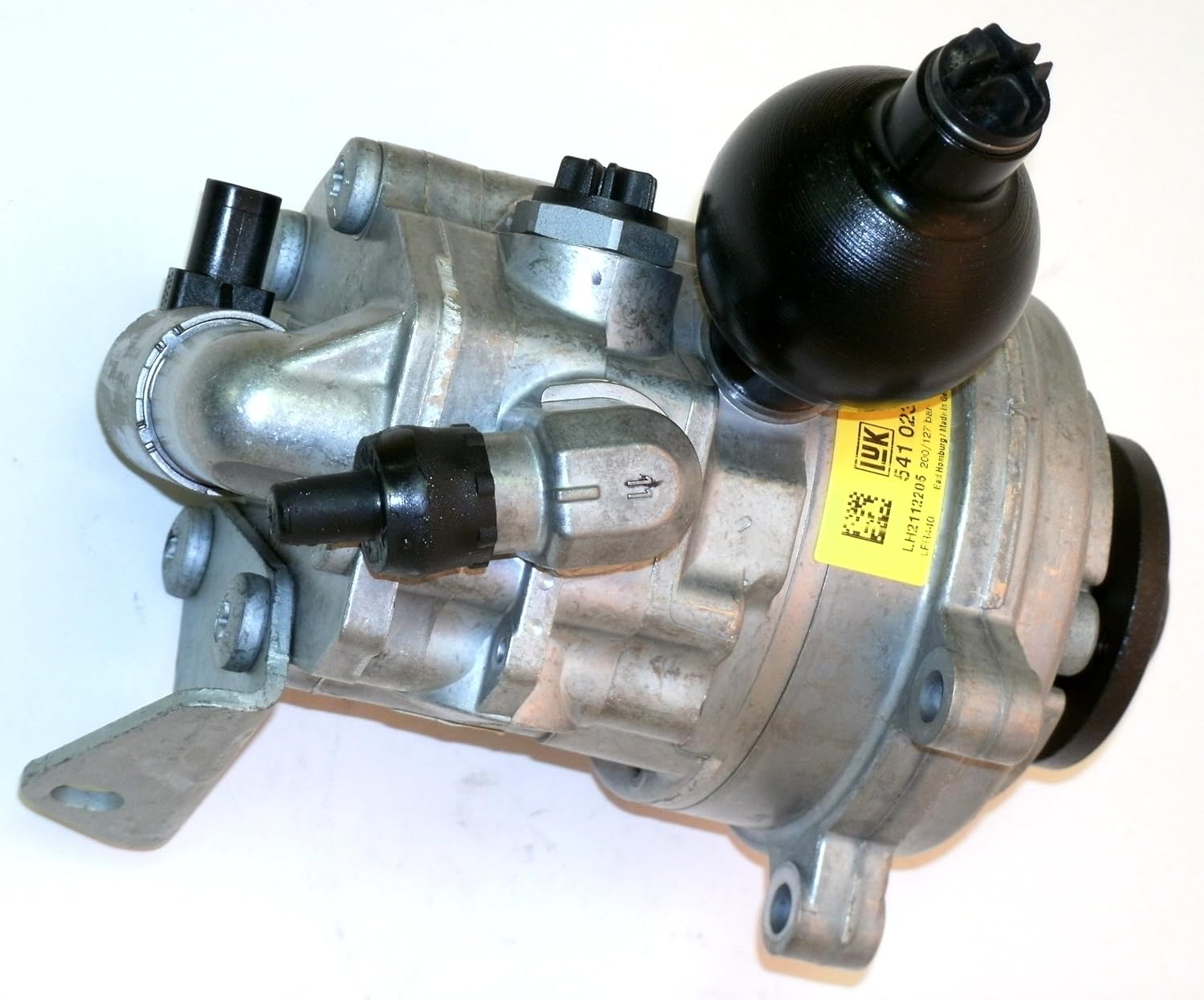 OEM BMW (E60) POWER STEERING PUMP (525i & 530i 0405) LUK
