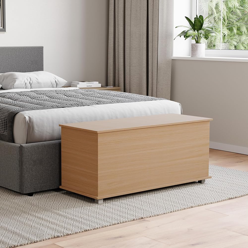 Vida Designs Leon Wooden Pouf Storage Box with Lift Lid Pine Wood