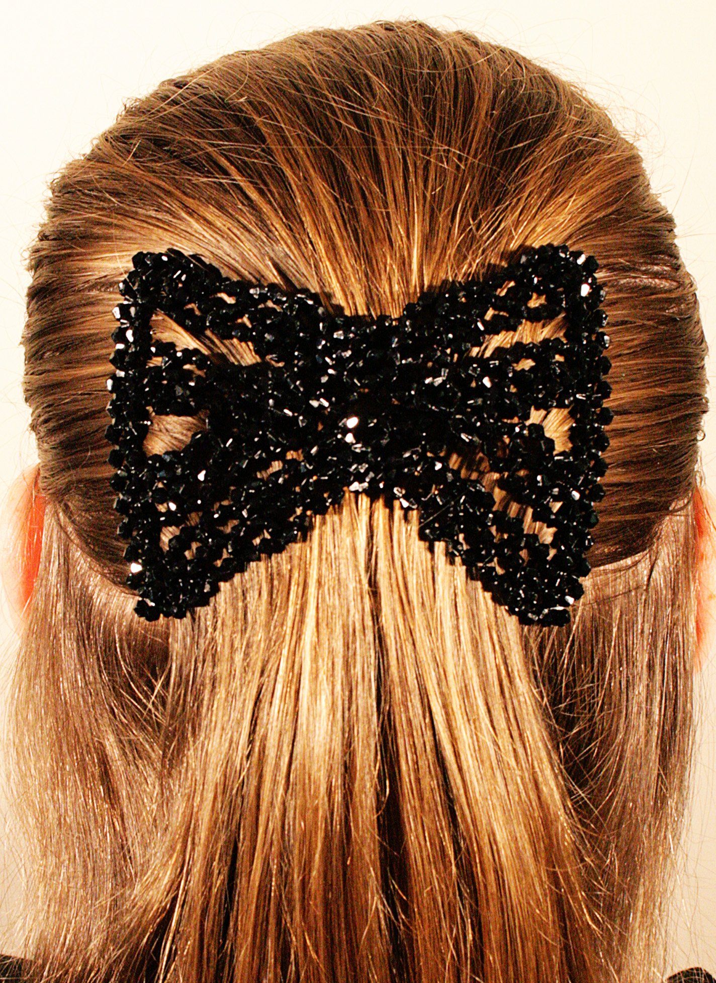 Mebella Women Magic Hair Clips Stretchy EZ double comb Different hair styles