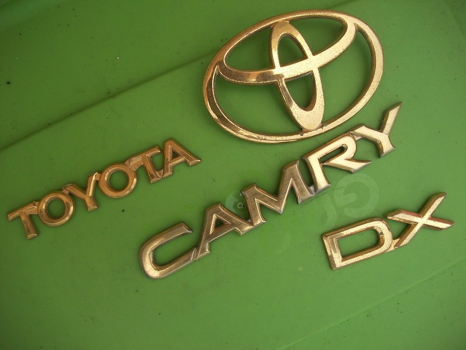 Toyota camry logo