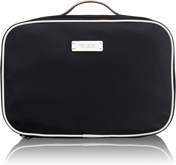 tumi toiletry kit
