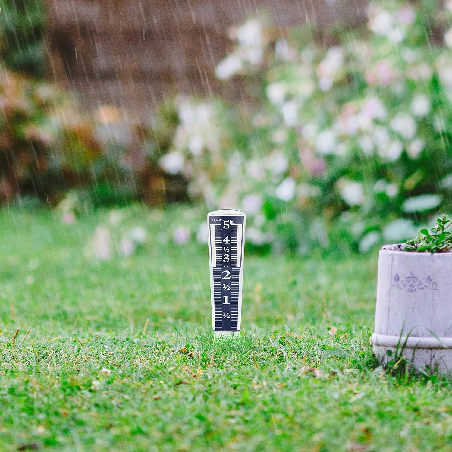 LaCrosse La Crosse 7041531 12 inch Plastic Rain Gauge with Easy Read