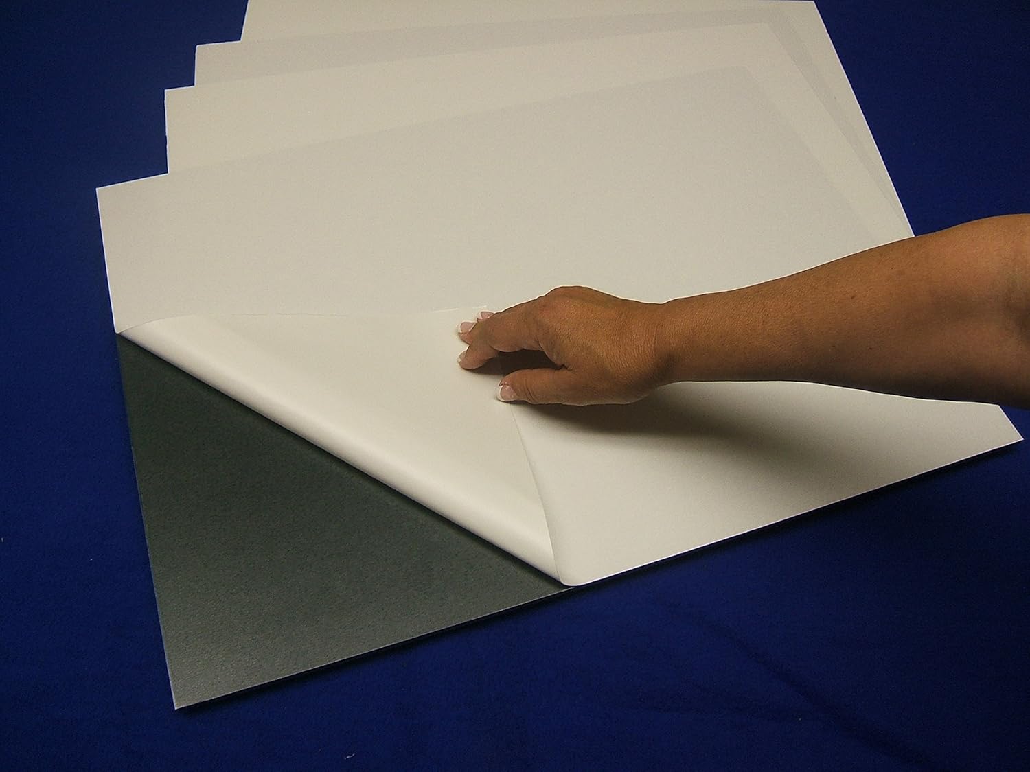 Sintra ePVC SelfAdhesive Mounting Board Black 24"x36" (5 Sheets) Office Products