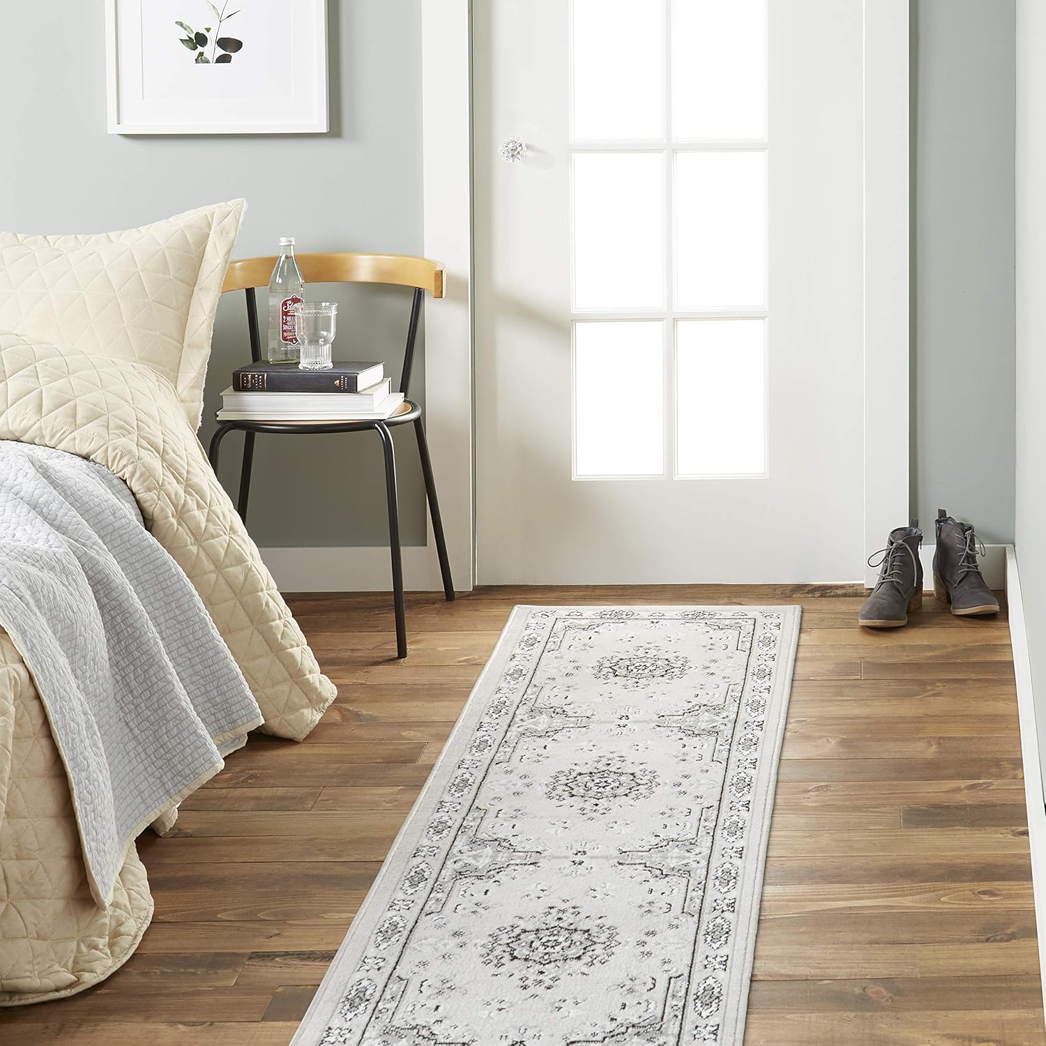 Home Dynamix Premium Sakarya Traditional Oriental Area Rug 1'9"x7'2" Gray/Ivory