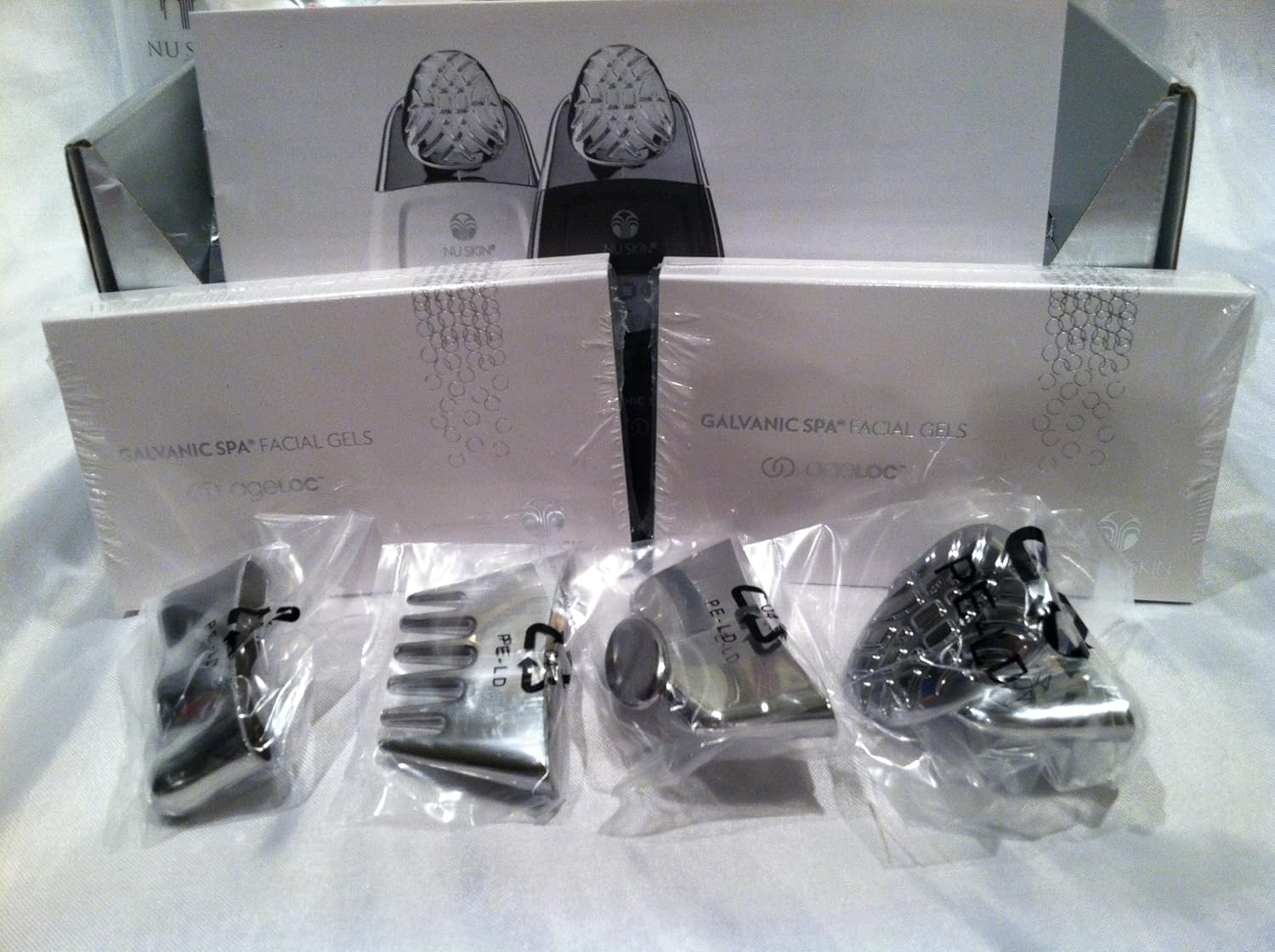 NU SKIN GALVANIC SPA ageLOC Spa Package with Gels System : Facial Treatment Products : Beauty