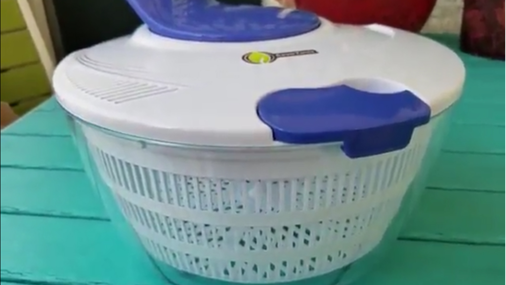 Best Salad Spinner Review Using Cave Tools Salad Spinning Set & Large