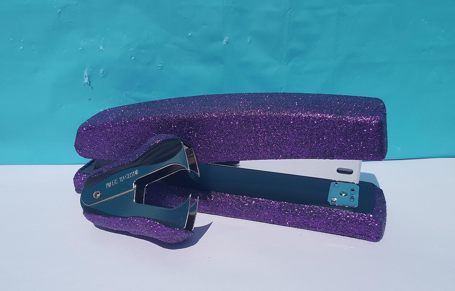 Purple Extra Fine Glitter Desk Stapler and Stapler Remover