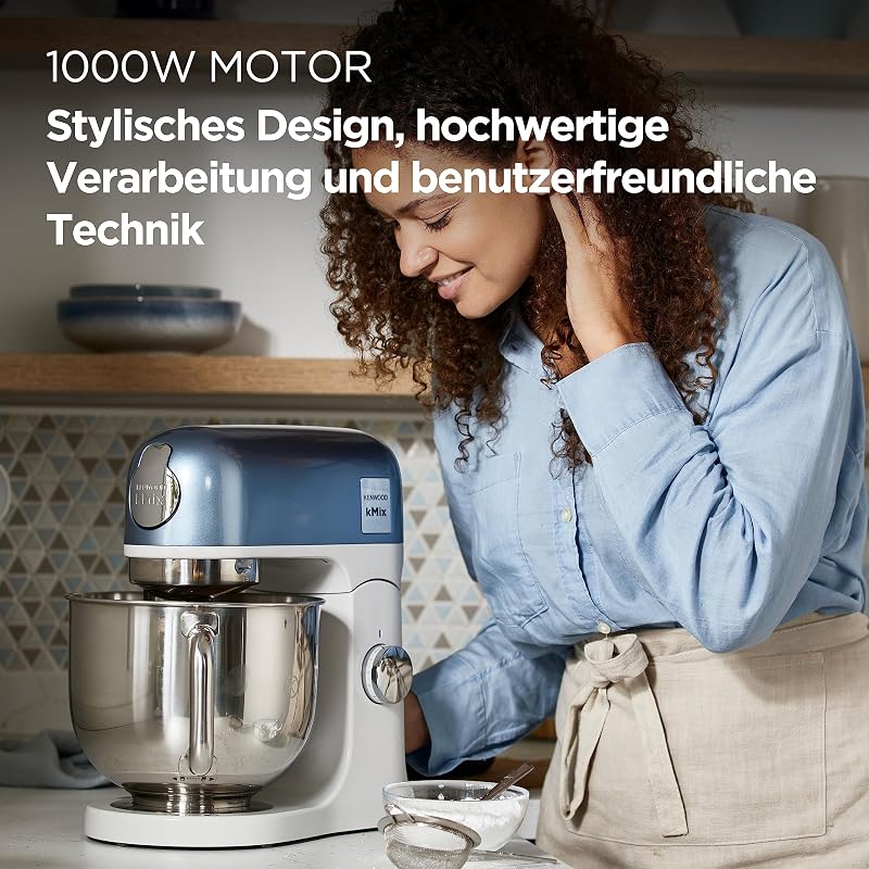 kMix Editions KMX760BL Küchenmaschine, 5 l Edelstahl Schüssel, Safe-Use-Sicherheitssystem, Metallgehäuse, 1000 Watt, inkl. 3-Teiligem Patisserie-Set und Spritzschutz, Blau Metallic