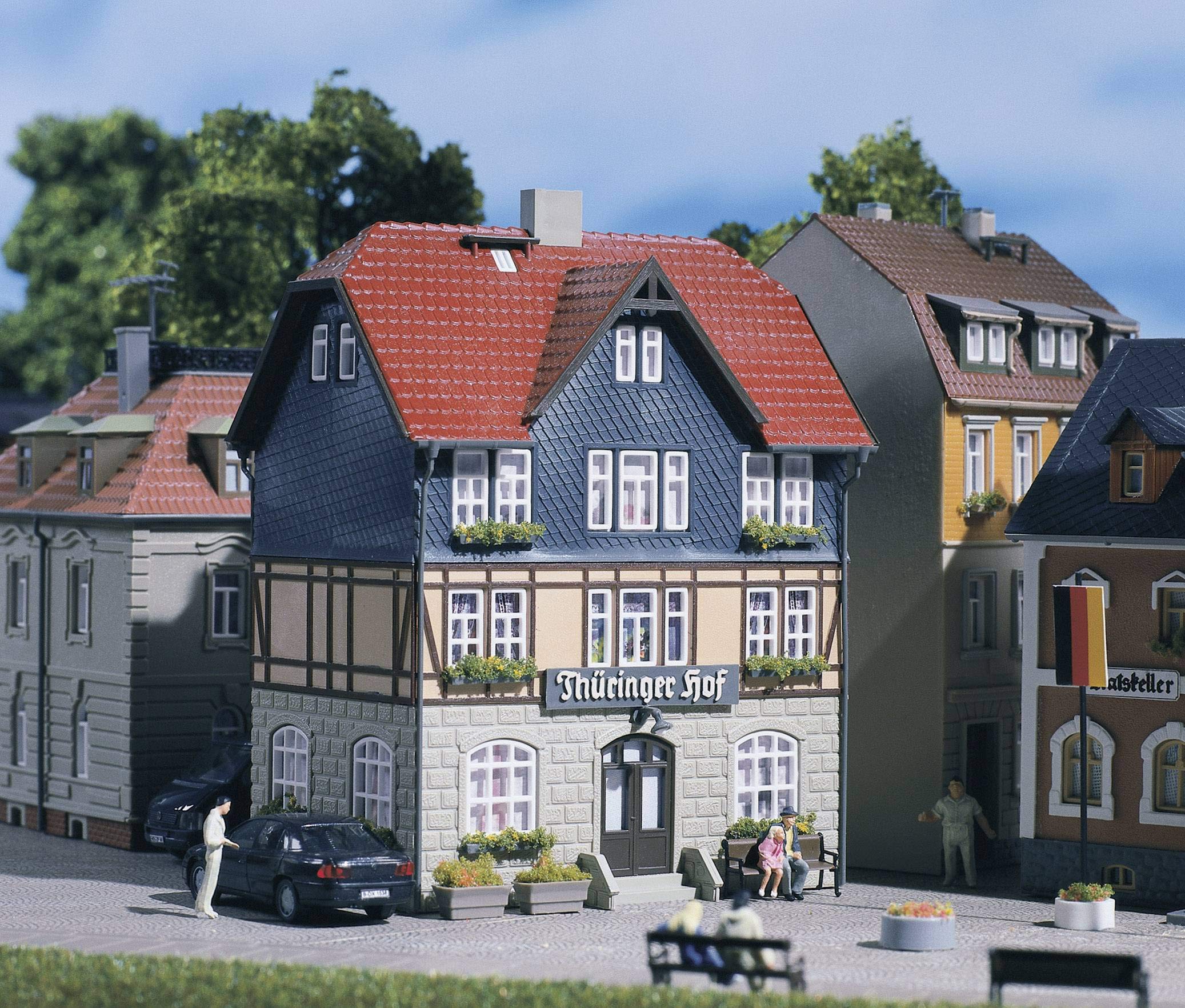 Auhagen 12271 "Thuringer Hof Hotel" Modelling Kit