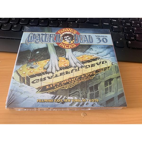 Amazon.com: Dead Dave's Picks 53 - Grateful: CDs & Vinyl