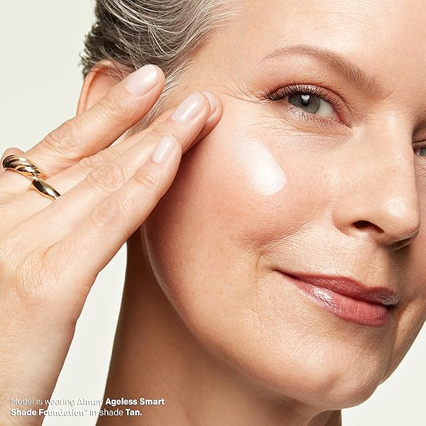 ALMAY ANTI-AGING FOUNDATION, SMART SHADE FACE MAKEUP WITH HYALURONIC ACID, NIACINAMIDE, VITAMIN C & E, HYPOALLERGENIC-FRAGRANCE FREE, 100 LIGHT, 1 FL OZ (PACK OF 1)