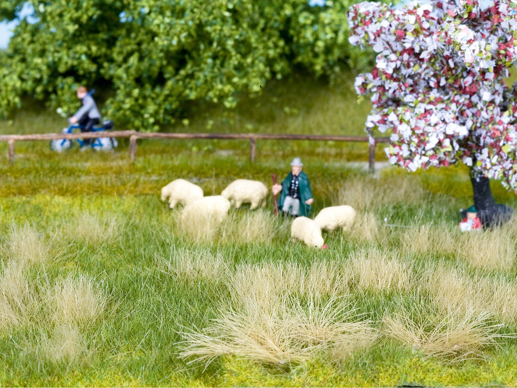 Noch 07402 Natur Plus Spring Meadow Landscape Modelling