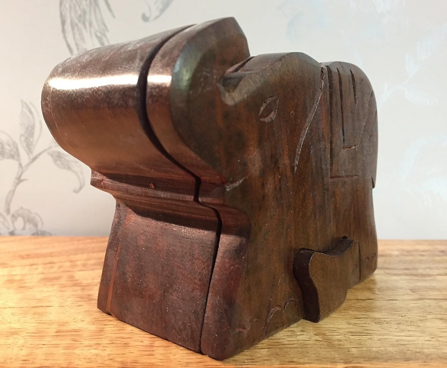 Madera oscura hecha a mano elefante caja de Puzzle: Amazon.es: Hogar
