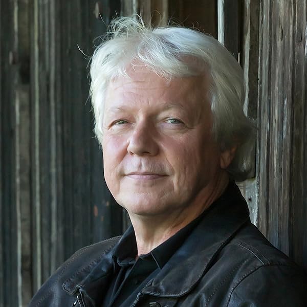 Hattinger Und Die Schatten Ein Fall Fur Hattinger Chiemgau Krimi Ein Fall Fur Hattinger Amazon De Thomas Bogenberger Bucher