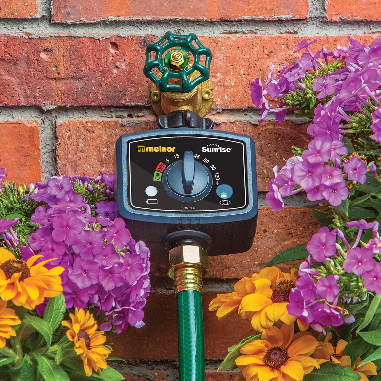 Melnor 65073-AMZ Sunrise Once-A-Day Automatic Water Timer with 2 Filter Washers Set,  Bundle : Garden & Outdoor