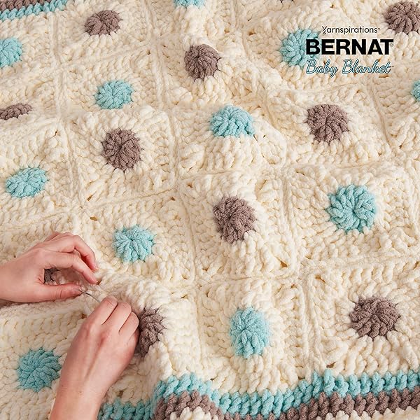 BERNAT BABY BLANKET YARN 300G 10.5 OZ, MISTY JUNG GREEN