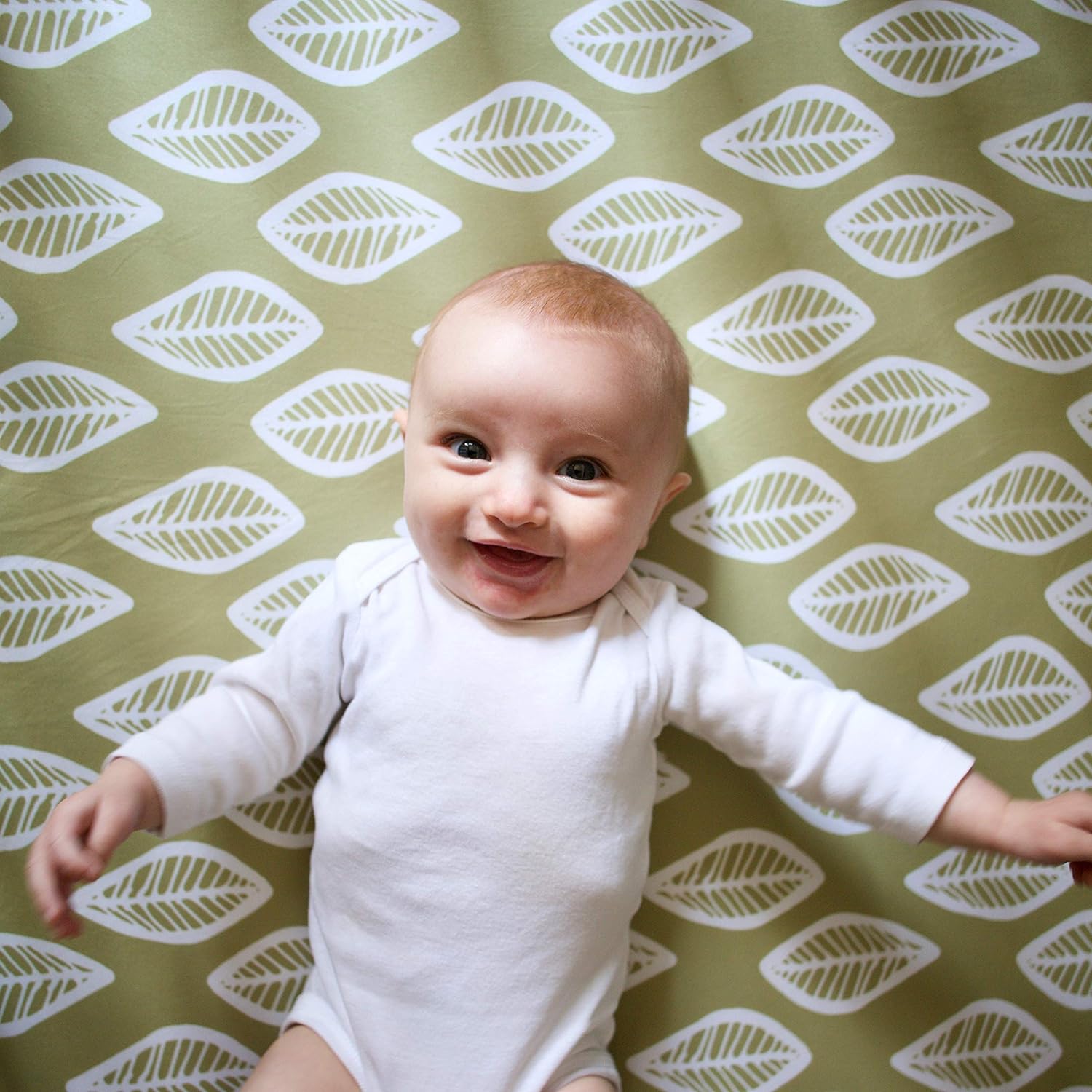 olive leaf crib sheet