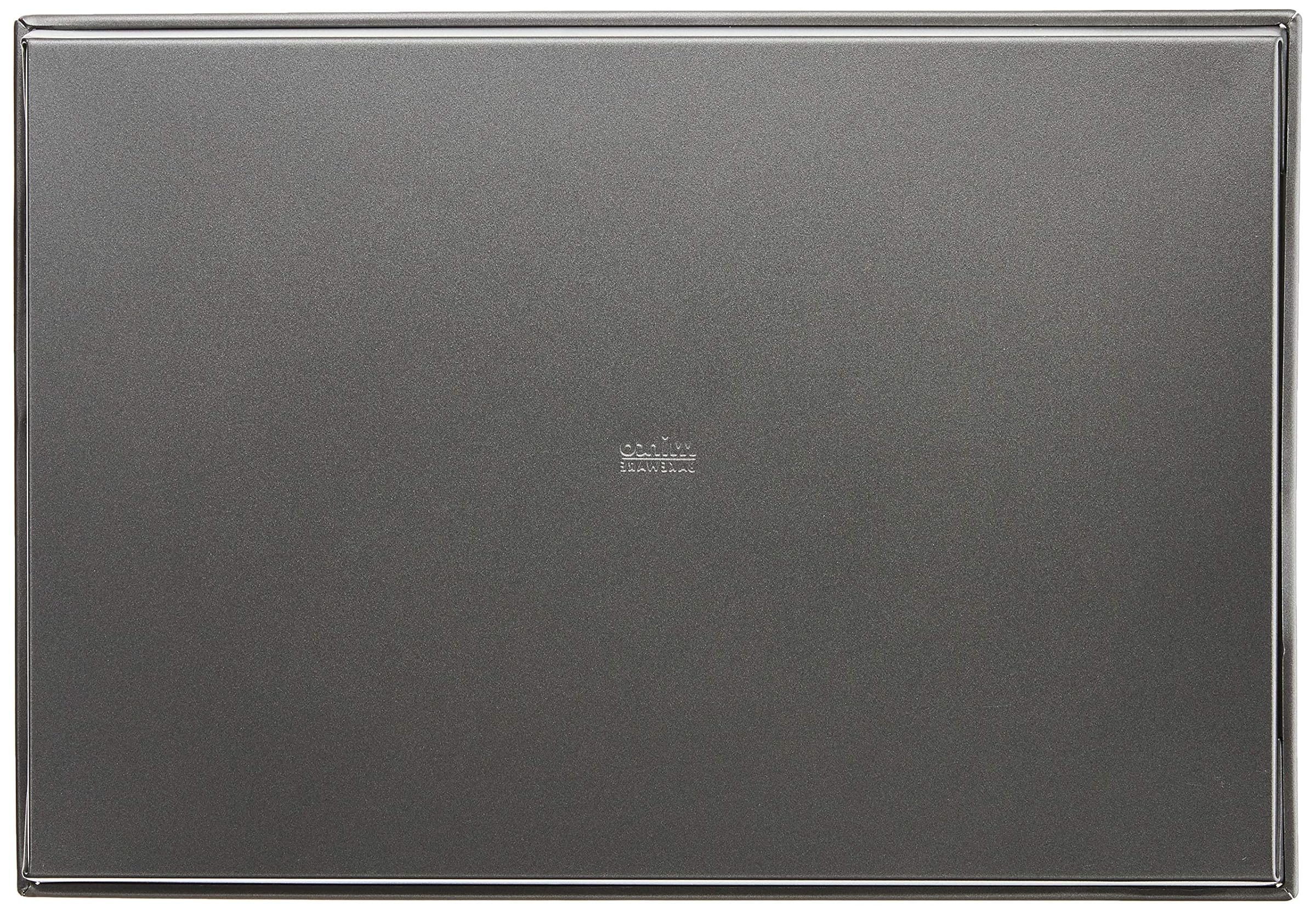 Winco Hrcp – 1812 Rectangular Non Stick Cake Pan, 18-inch by 12-inch, Aluminized Steel by Winco